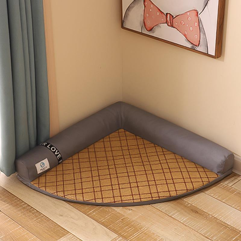 Cool Breeze Pet Oasis: Summer Cooling Mat for Cats and Dogs