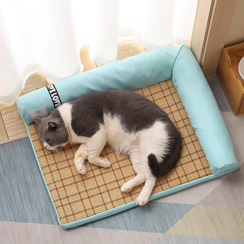 Cool Breeze Pet Oasis: Summer Cooling Mat for Cats and Dogs